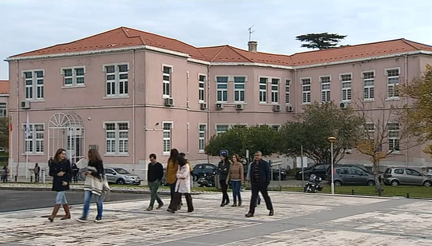 Reação dos trabalhadores do Infarmed