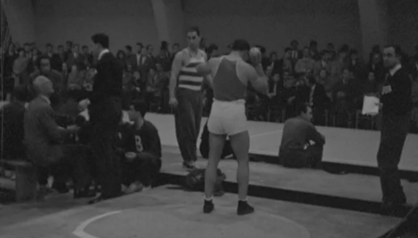 Encontro de atletismo em pista coberta