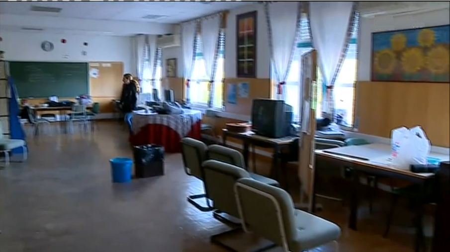 Chuva forte causa estragos em escola de Ferreira do Alentejo