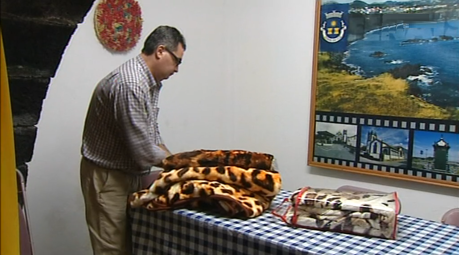 Campanha “Doe um Cobertor”