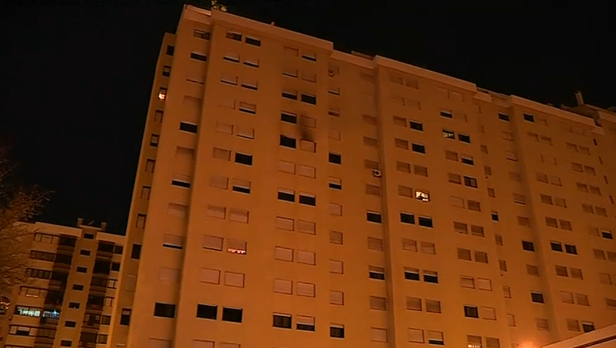 Incêndio em Sacavém