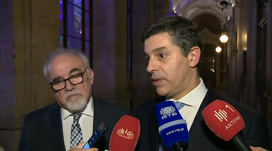 Ministros comentam referendo na AutoEuropa