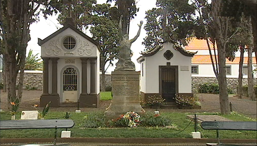 Monumento às vítimas dos bombardeamentos de 1916 na Madeira