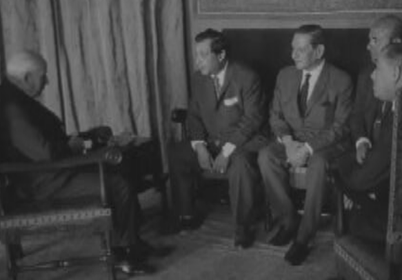 Américo Tomás recebe a Comissão Executiva da Romagem a Macau