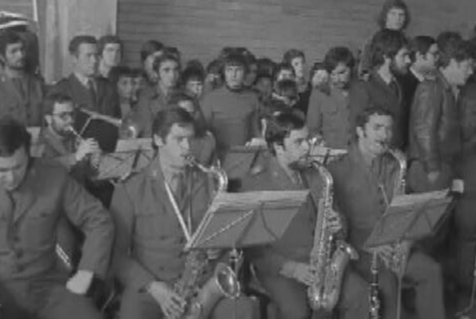 Banda militar e campo agrícola em Castelo Branco