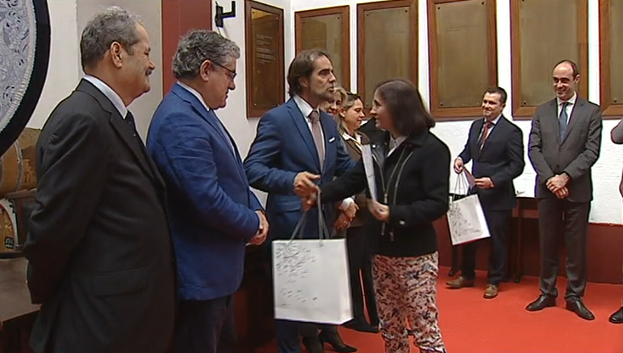 Governo constitui fundação para promoção internacional do bordado da Madeira