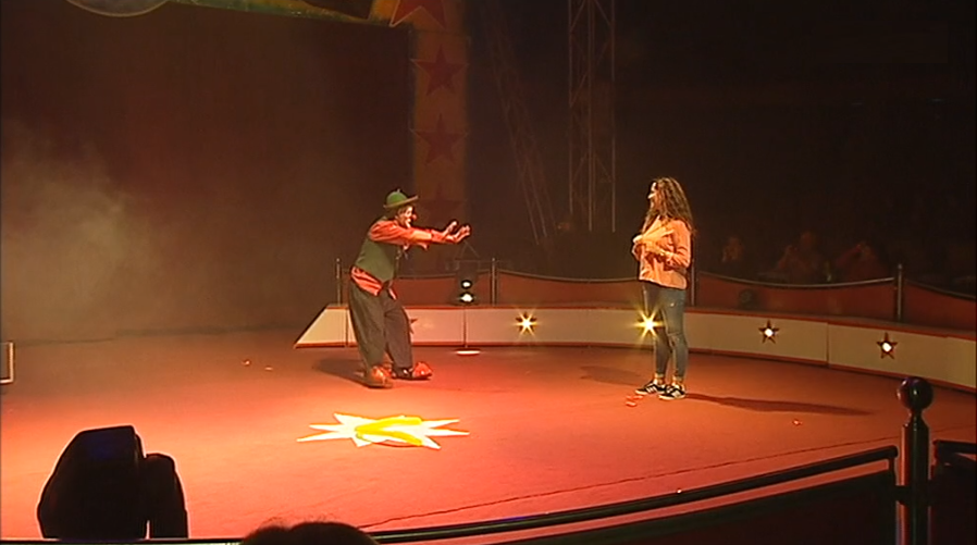 Espetáculo solidário do Circo Mundial