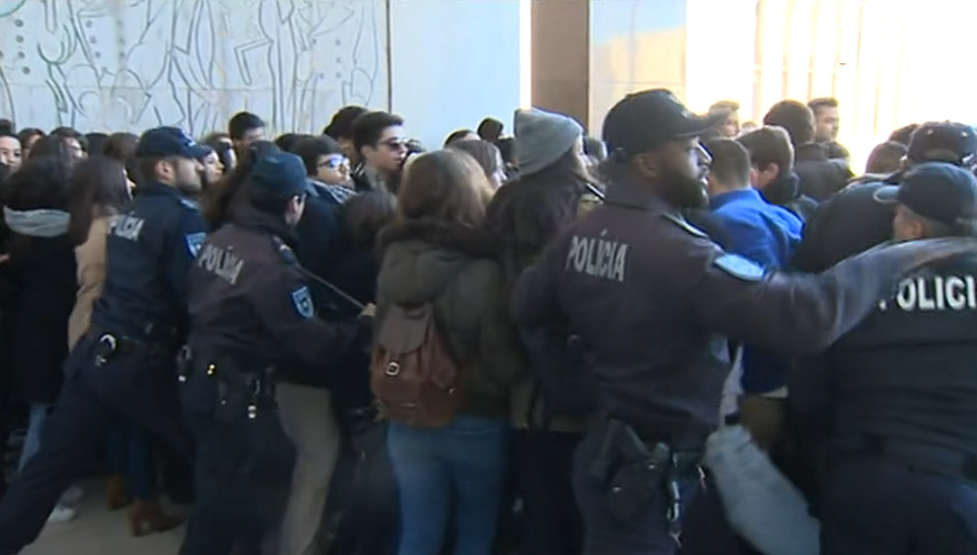 Protestos de Estudantes na Faculdade de Direito da Universidade de Lisboa