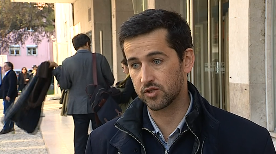 Reações dos partidos à Taxa Proteção Civil