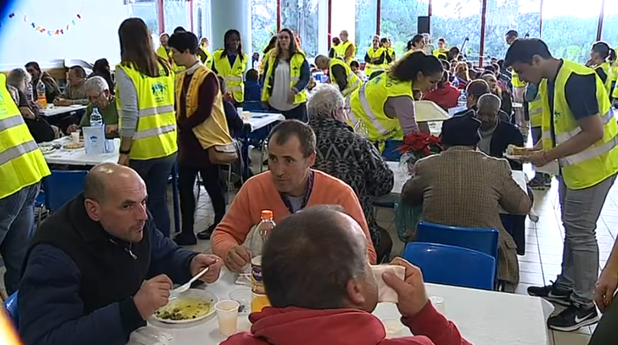 Almoço dos Sem-abrigo