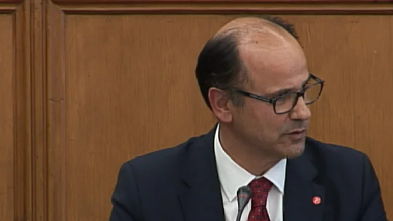 Reabrem balcões dos CTT