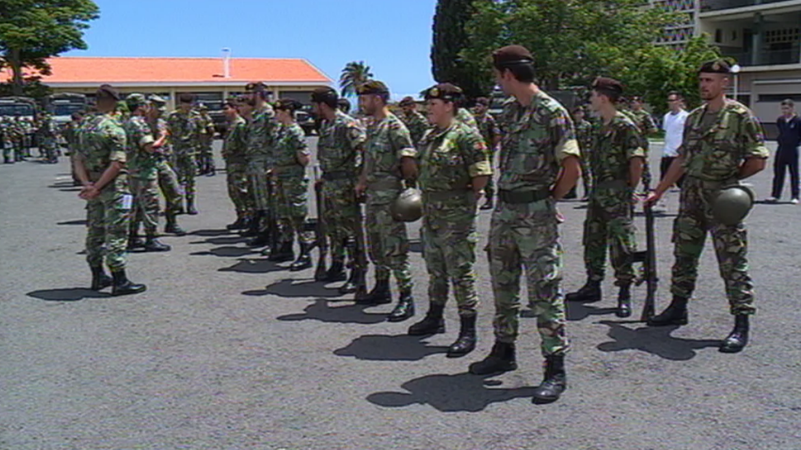 Exercício de segurança militar Garajau019