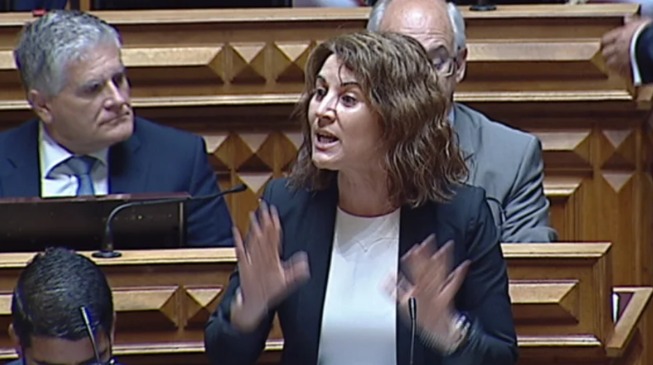 Degradação dos serviços por falta de funcionários