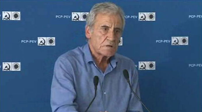 Jerónimo de Sousa critica o Governo