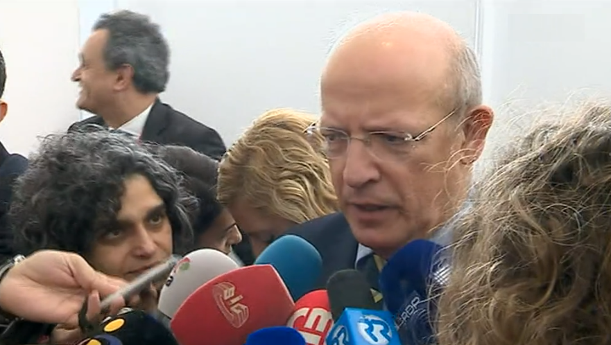 Reposição de feriados