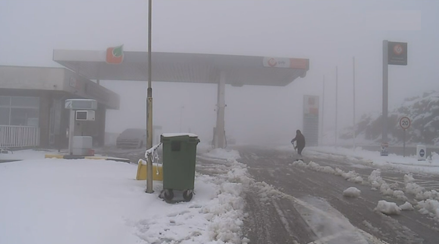 Queda de neve em Castro Daire