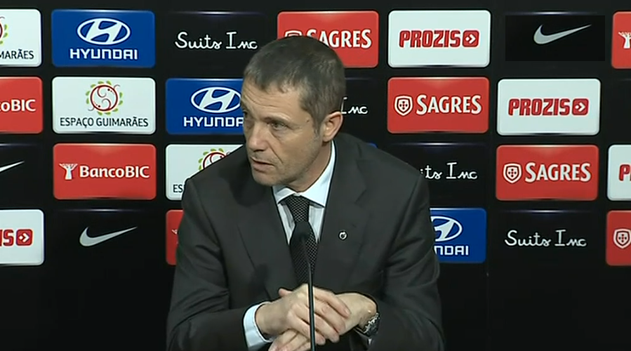 Futebol: Queixa contra Carlos Xistra