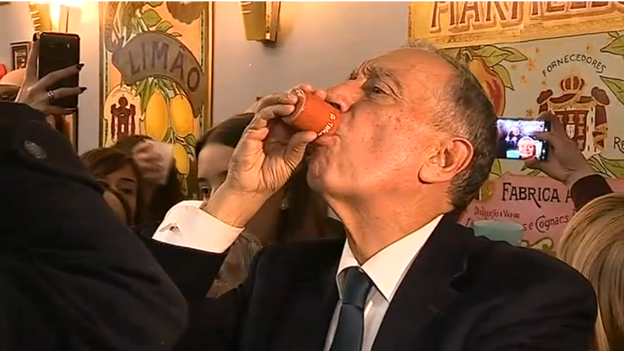 Marcelo Rebelo de Sousa na “Raríssimas” e no Barreiro