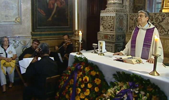 Homenagem a Carlos Paredes