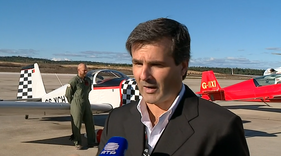 Desporto aéreo: treino dos pilotos do campeonato “Air Race” I