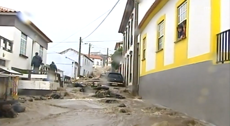 “Alex” primeiro furacão tropical de 2016