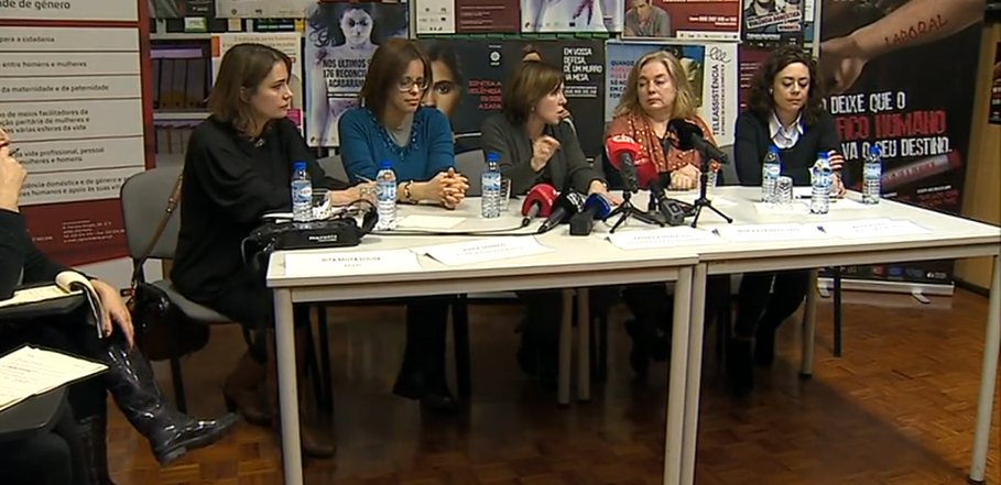 Combate à violência doméstica