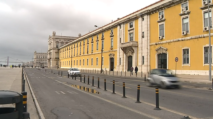 Governo contra decisão do Banco de Portugal