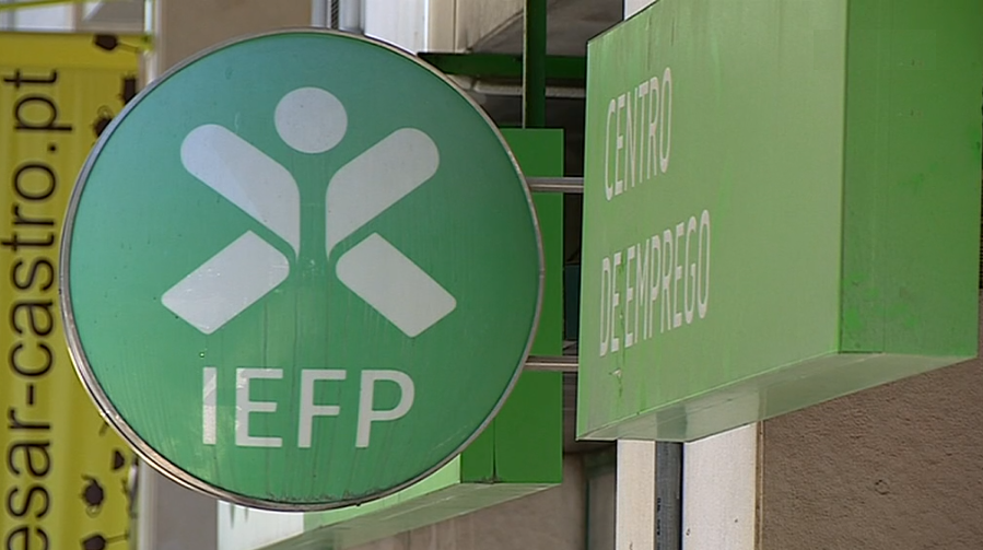 Taxa de desemprego estável