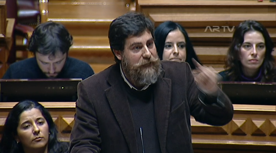 Debate parlamentar sobre a saúde em Portugal