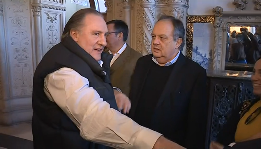 Rodagem do filme “Atrás de mim, uma gaiola vazia”