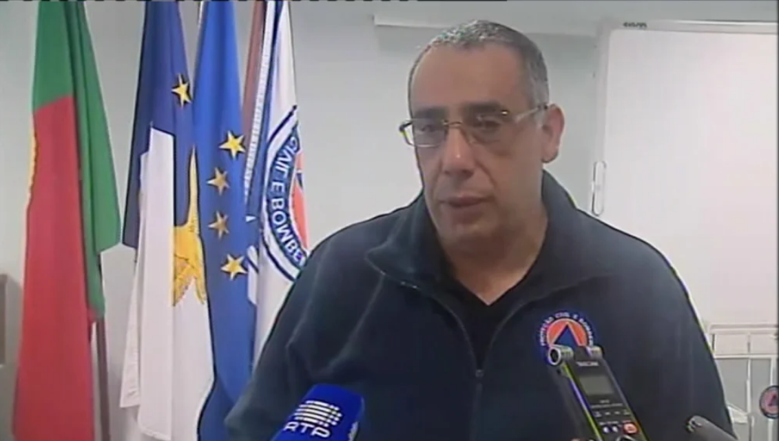 Rescaldo da tempestade nos Açores