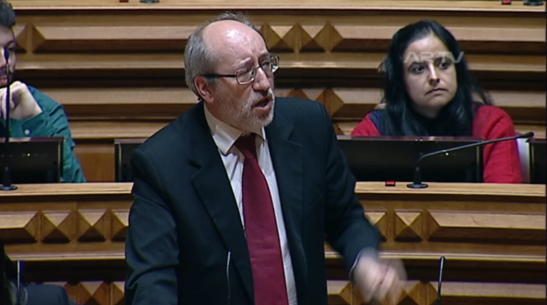 Subvenções vitalícias de antigos políticos