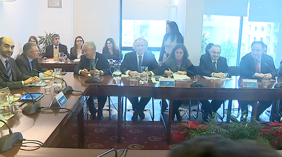 Salário mínimo em concertação social