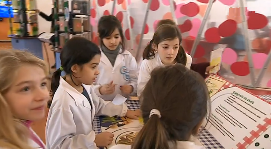 Exposição sobre vida e alimentação saudável I