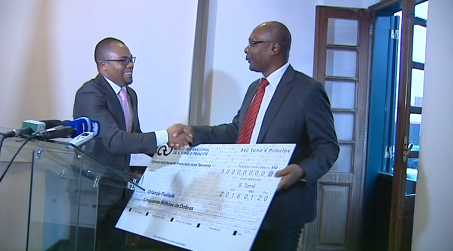 Prémio literário “Francisco José Tenreiro”