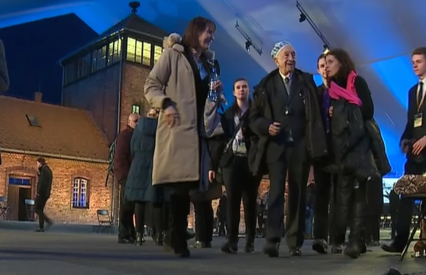 Caminhada simbólica no aniversário da libertação Auschwitz