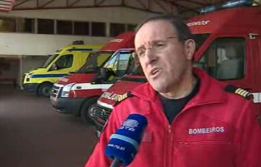 Reunião entre o Centro Hospitalar do Oeste e bombeiros
