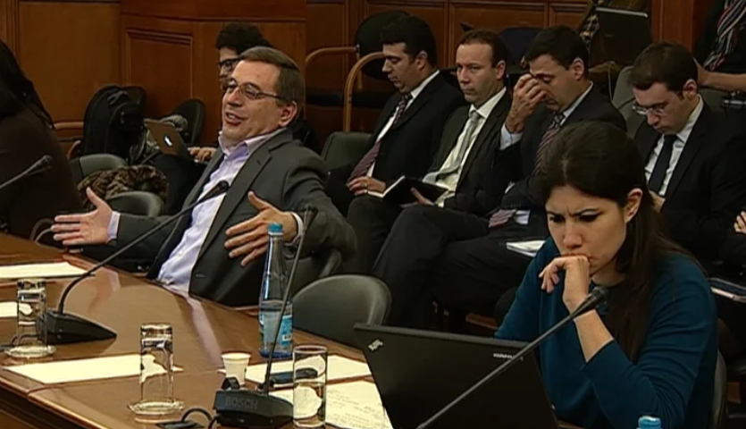 Despedimento de funcionários públicos