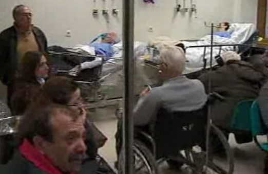 Hospitais do Porto sem espaço para internamento