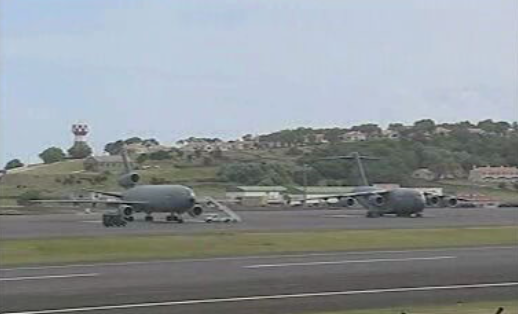 Polémica com a saída dos americanos da base das Lajes