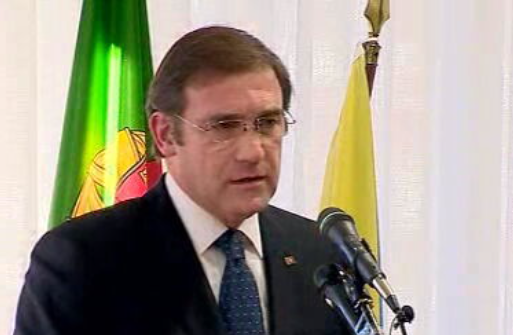 Pedro Passos Coelho inaugura lar de idosos