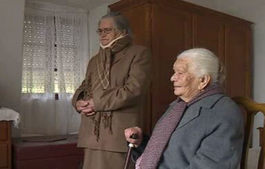 Idosa realiza sonho de aparecer na televisão