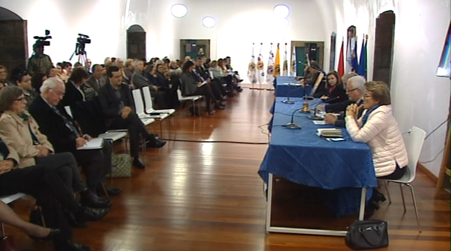 Sessão pública “Os Desafios da Solidão”