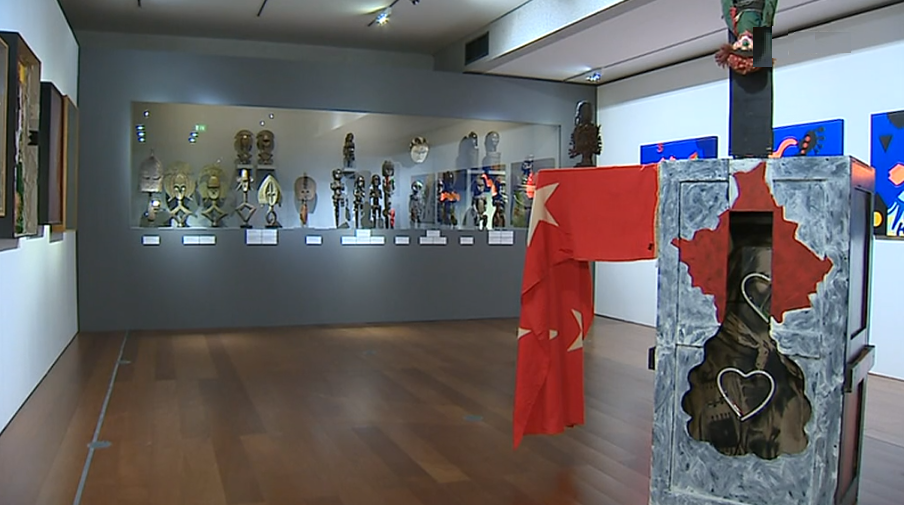 Exposição de José de Guimarães