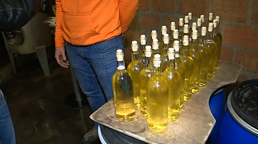 Produção de vinho “Callum”