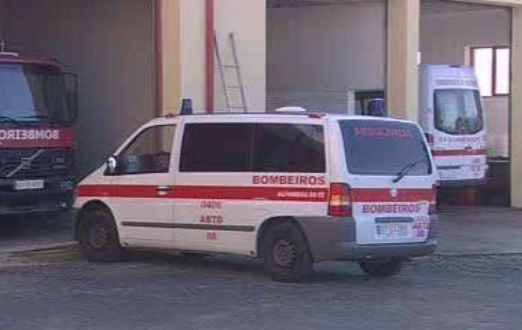 Bombeiros reclamam dívida