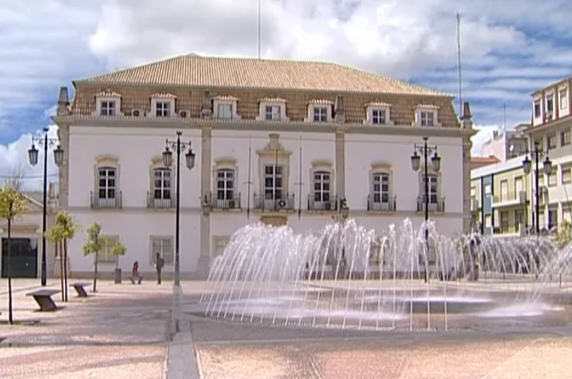 Redução de horário nas câmaras municipais