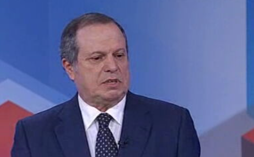 Carlos César