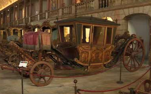 Transferência de coches para o novo Museu