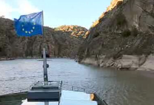 Cruzeiro ambiental em águas internacionais